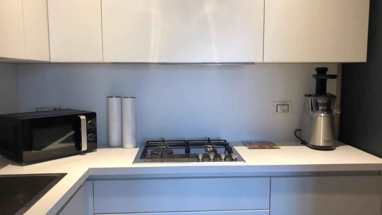 Morivione Apartment - Bocconi Free Parking Milan Bagian luar foto