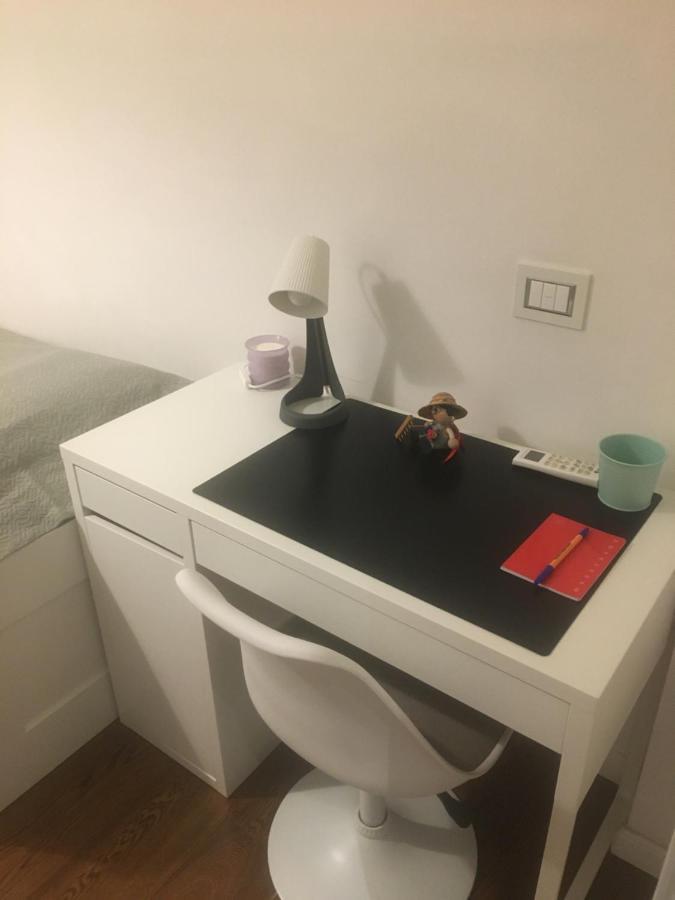 Morivione Apartment - Bocconi Free Parking Milan Bagian luar foto