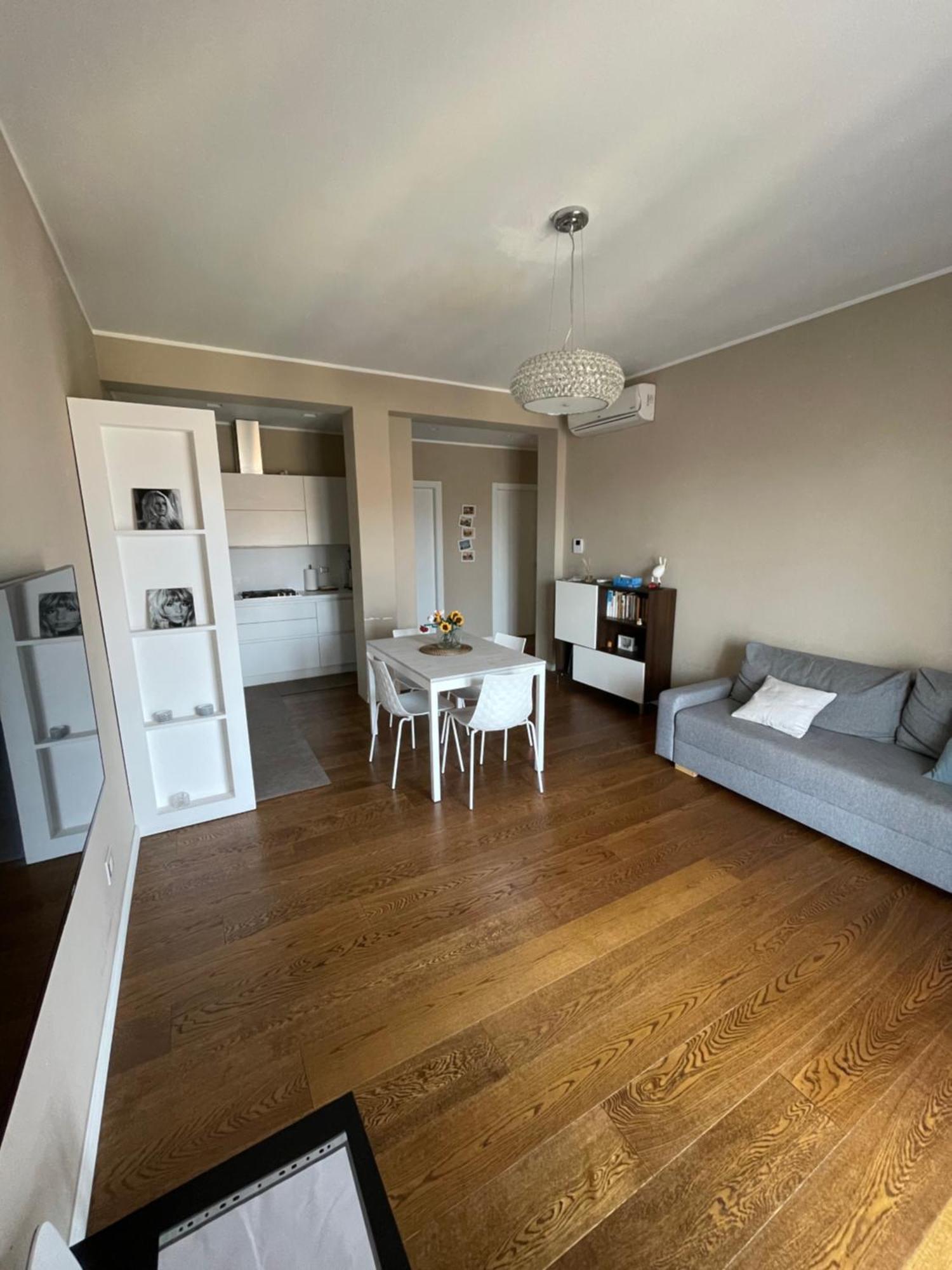Morivione Apartment - Bocconi Free Parking Milan Bagian luar foto
